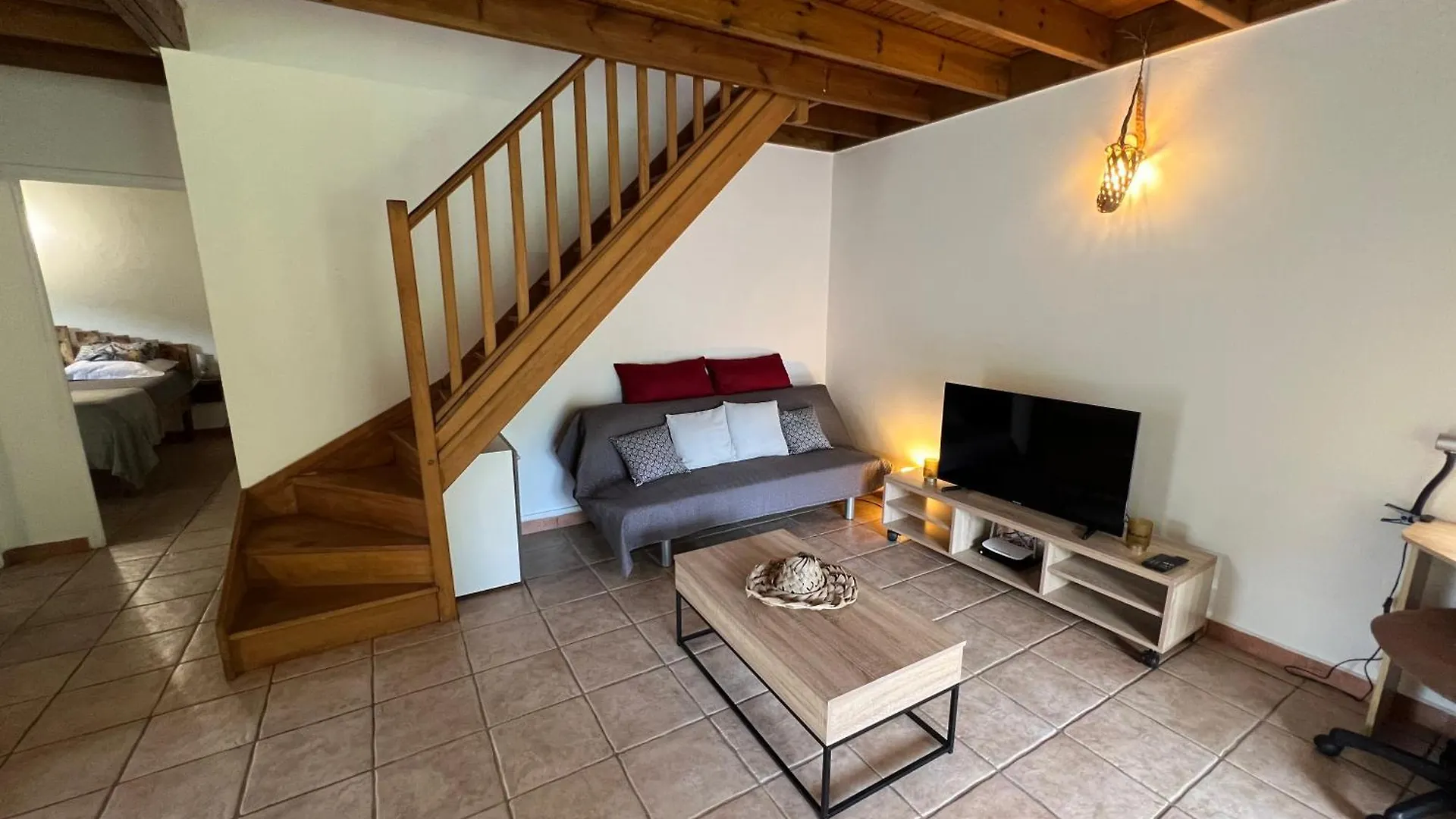 Villa Au Calme Avec Jacuzzi, Villa Le Boursoie Les Abymes Guadeloupe
